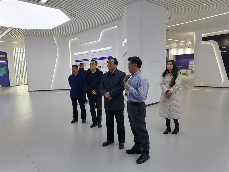 李延成赴国家级稀土催化研究院考察交流 